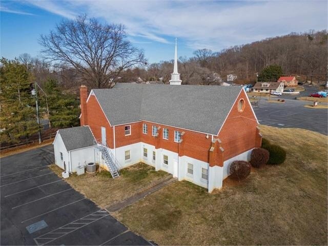 More Photos Of 551 Lee Jackson Hwy, Staunton Religious Facility For Sale
