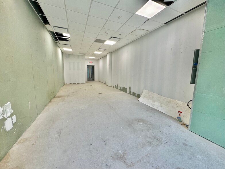 More Photos Of 87-89 S Main St, Freeport Apartments For Lease
