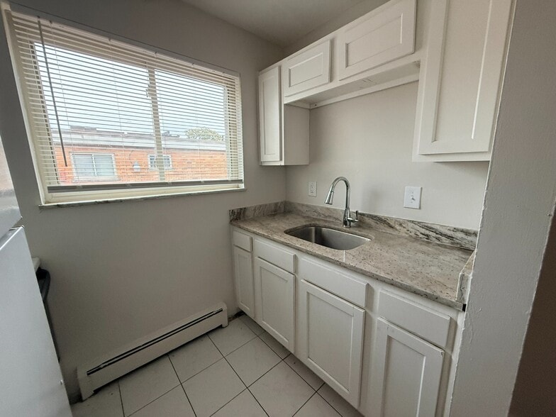 More Photos Of 3553-3559 Van Antwerp Pl, Cincinnati Apartments For Sale