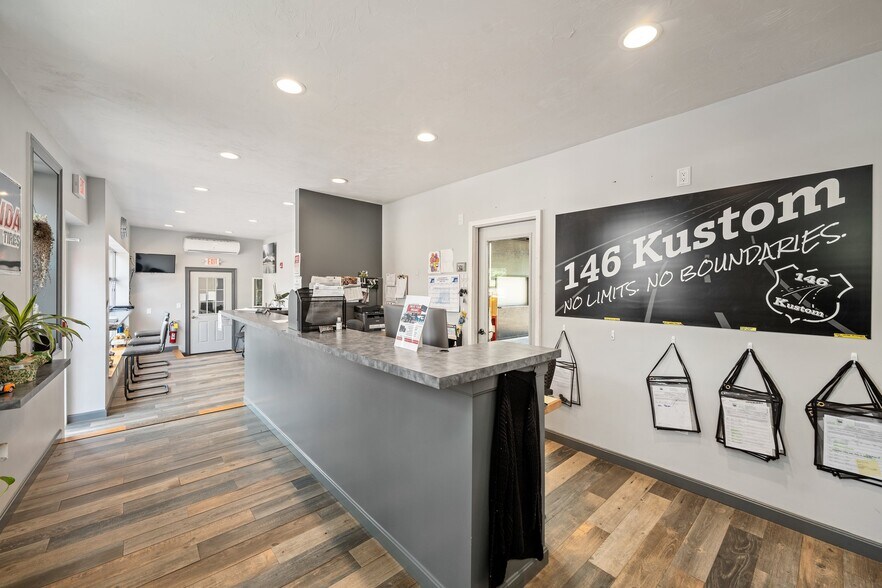 More Photos Of 1097 Eddie Dowling Hwy, North Smithfield Service Station For Sale