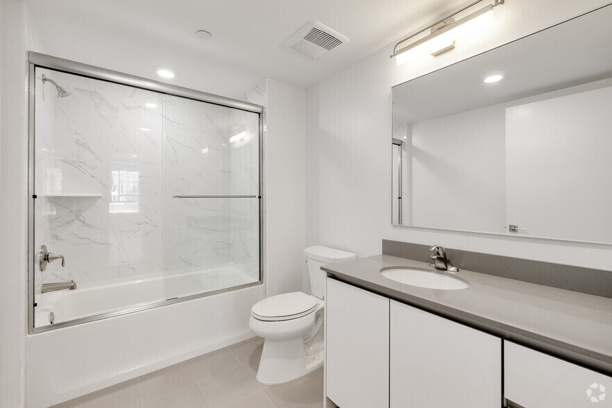 More Photos Of 1759 N Gower St, Los Angeles Apartments For Sale