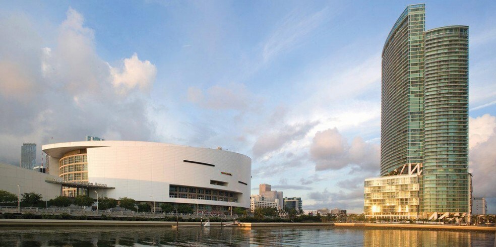 More Photos Of 888 Biscayne Blvd, Miami Office Residential For Sale