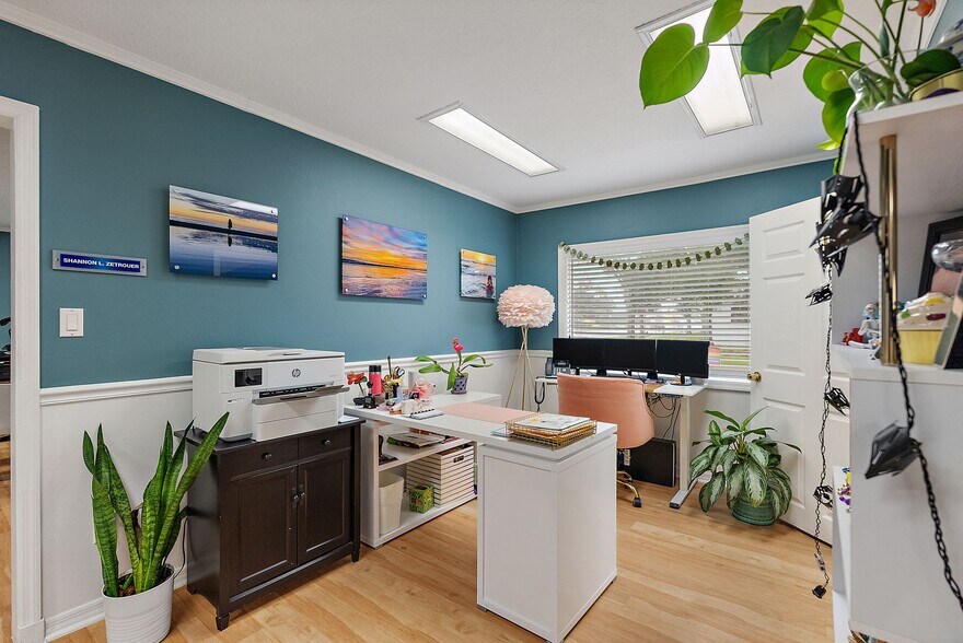 More Photos Of 4100 Central Ave, Saint Petersburg Office For Sale