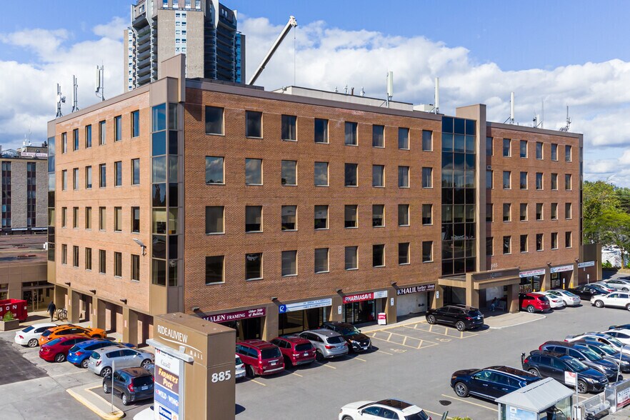 More Photos Of 885 Meadowlands Dr, Ottawa Unknown For Lease