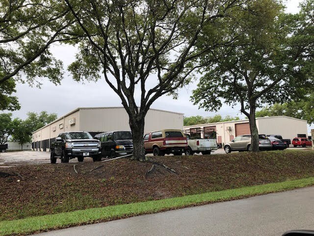 More Photos Of 1801-1817 SW South Macedo Blvd, Port Saint Lucie Light Distribution For Lease