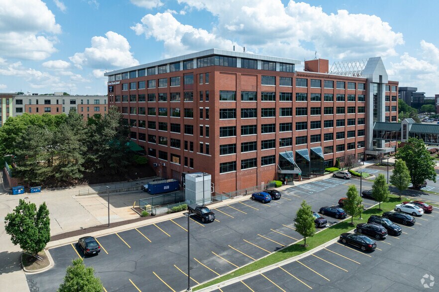 More Photos Of 388 S Main St, Akron Office For Lease