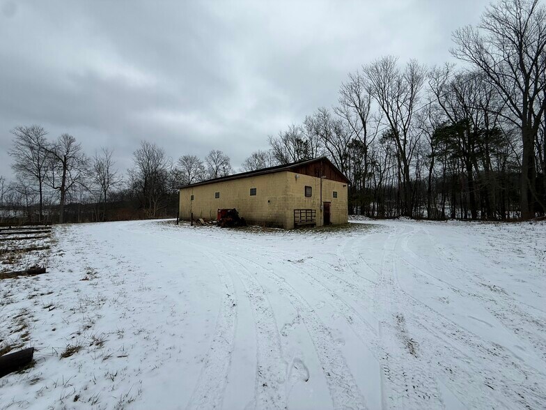 More Photos Of 11990 NE Sate Route 800, Magnolia Industrial For Lease