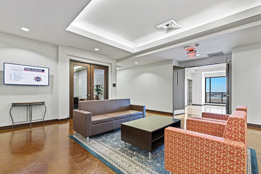 More Photos Of 2701 Sunset Ridge Dr, Rockwall Office For Lease