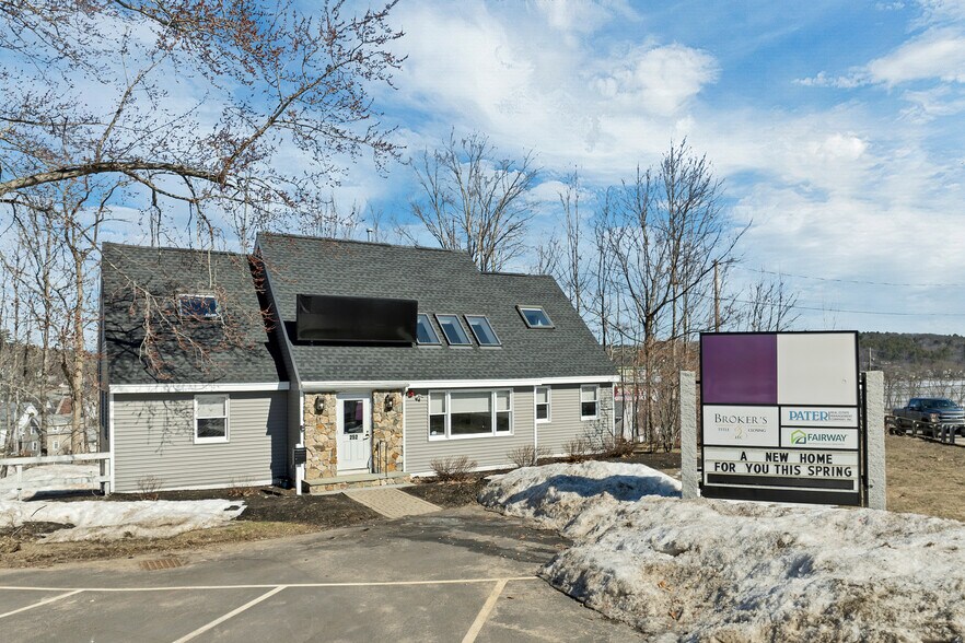 More Photos Of 252 Daniel Webster Hwy, Meredith Office For Sale