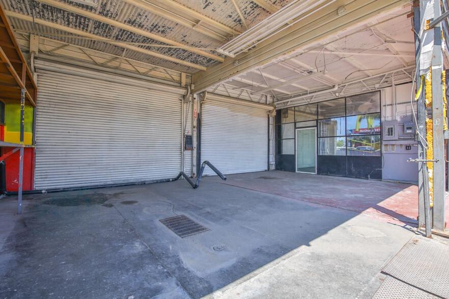 More Photos Of 3500 Gage Ave, Bell Auto Dealership For Sale