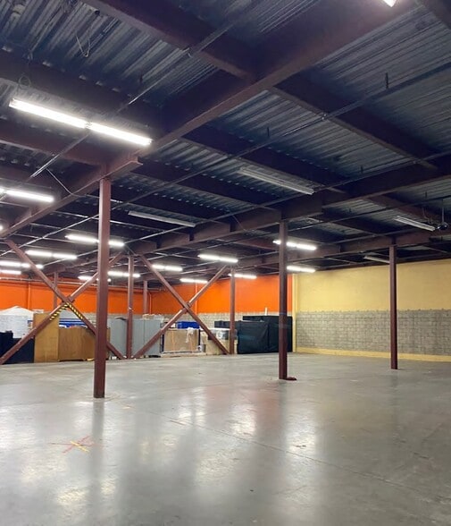 More Photos Of 15001 S Figueroa St, Gardena Distribution For Lease