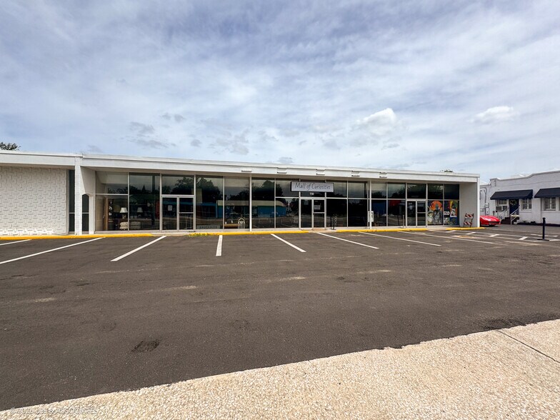 Primary Photo Of 118 NW 8th Ave, Gainesville Freestanding For Sale