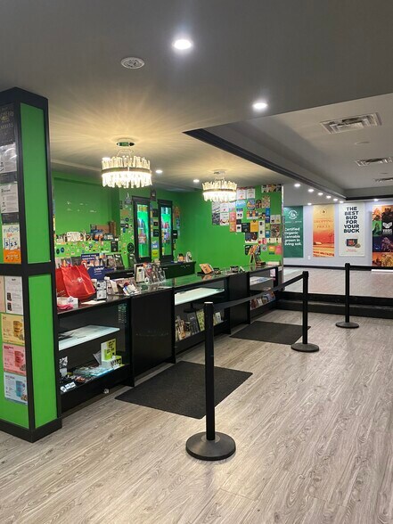 More Photos Of 6 Blackfoot Road, Sherwood Pk, Sherwood Park Office For Lease