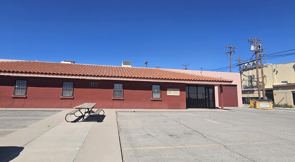Primary Photo Of 8555 Yermoland Dr, El Paso Manufacturing For Sale