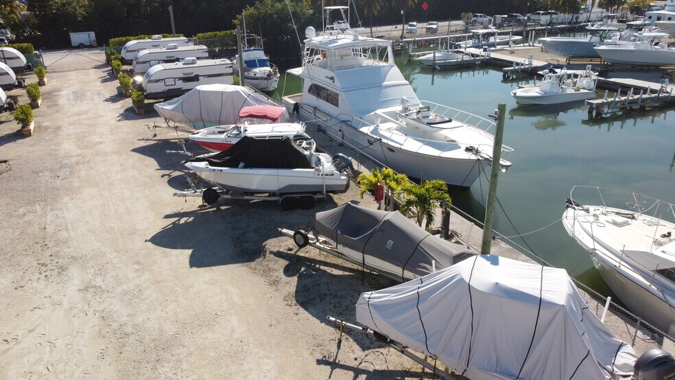 More Photos Of 199 Morris Ave, Key Largo Marina For Sale
