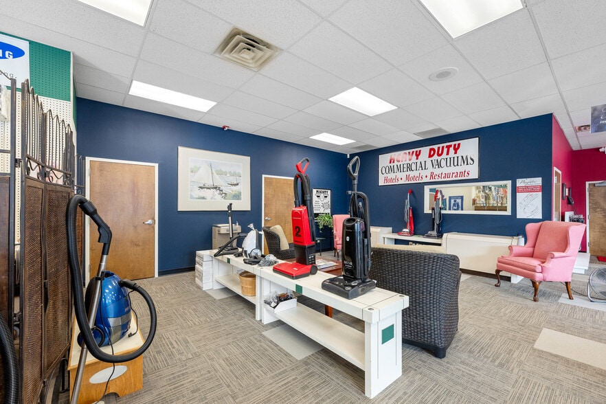 More Photos Of , Greenville Unknown For Sale