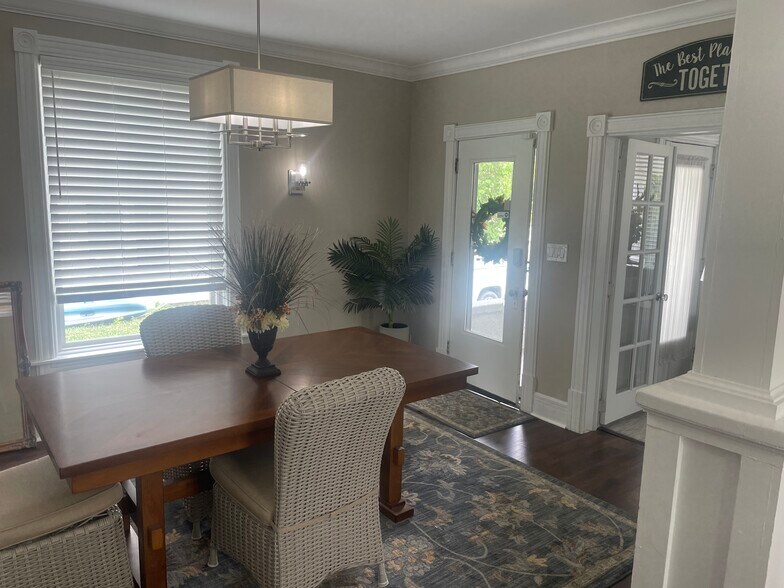 More Photos Of 11058 Shook Rd, Romulus Office Residential For Sale