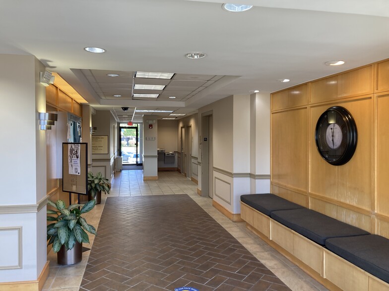 More Photos Of 6120 Brandon Ave, Springfield Medical For Sale