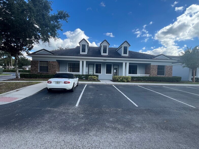 More Photos Of 10801 Dylan LorenCircle, Ste A, Orlando Medical For Lease