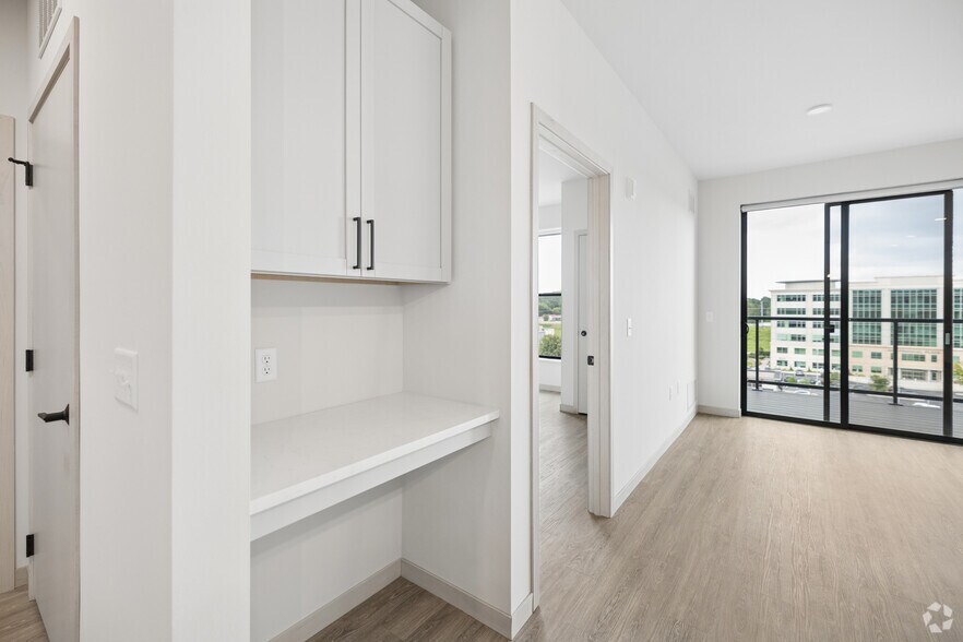 More Photos Of 8309 Greenway Blvd, Middleton Apartments For Lease