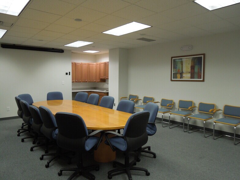 More Photos Of 41 State St, Albany Office For Lease