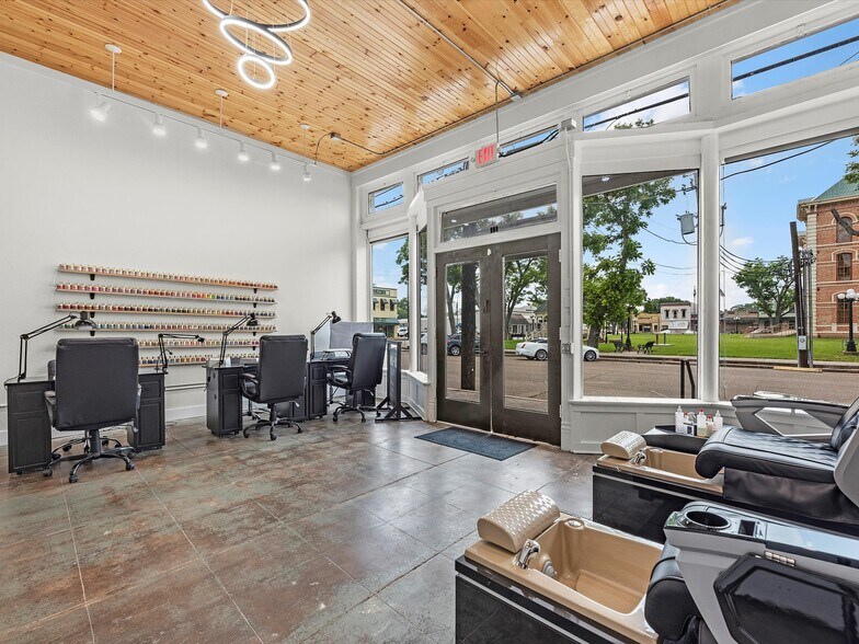 More Photos Of 129 S Fulton St, Wharton Storefront Retail Office For Sale