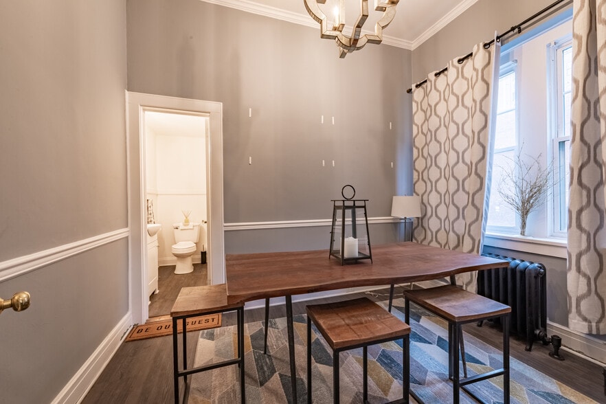 More Photos Of 508 N Tryon St N, Charlotte Apartments For Sale