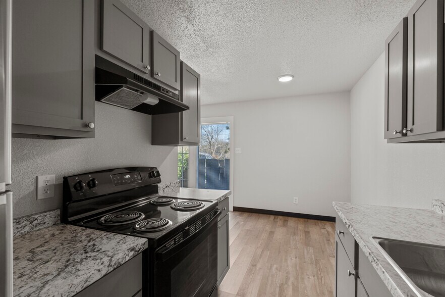 More Photos Of 1805 S Y St, Fort Smith Apartments For Sale