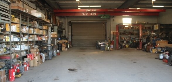 More Photos Of 2300 E 69th St, Brooklyn Warehouse For Lease