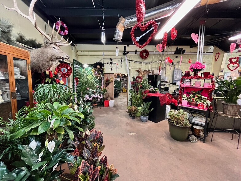 More Photos Of 1818 Waugh Dr, Houston Warehouse For Sale