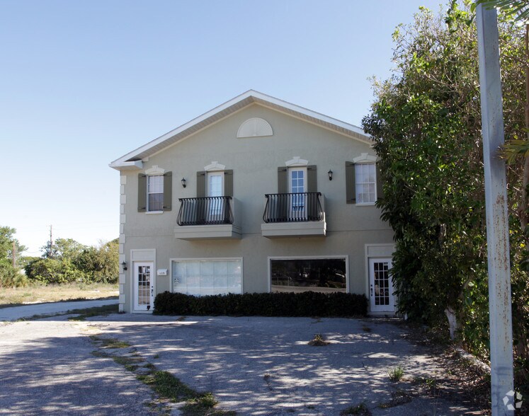 More Photos Of 925 Tamiami Trl S, Venice Storefront Retail Residential For Sale