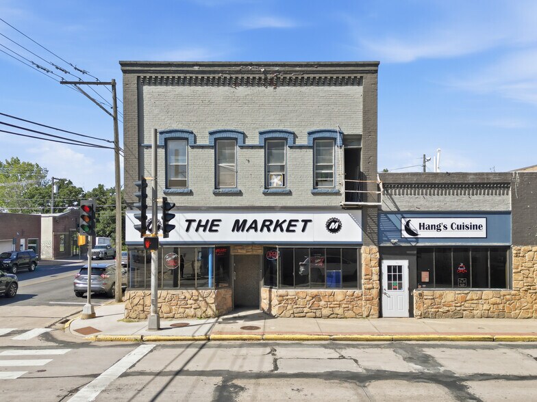 Primary Photo Of 545 S Broadway St, Menomonie Storefront Retail Residential For Sale