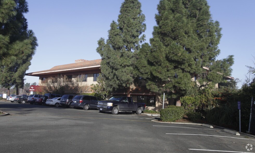 More Photos Of 1460 N Camino Alto, Vallejo Medical For Lease