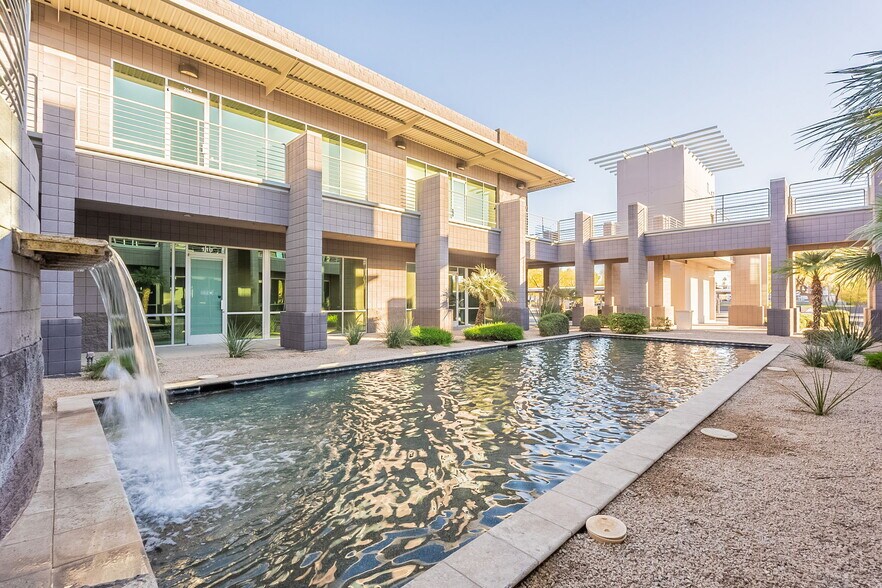 More Photos Of 1095 W Rio Salado Pky, Tempe Loft Creative Space For Sale