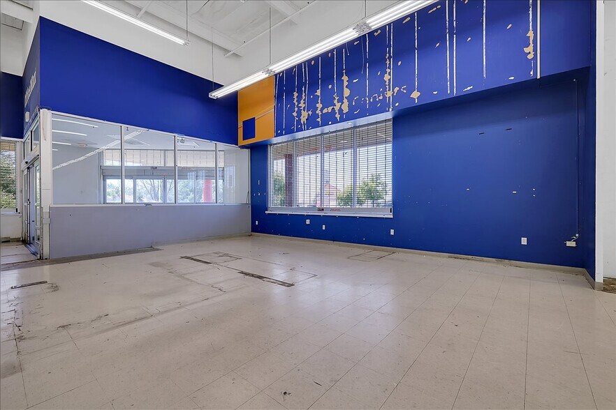More Photos Of 3041 Forni Rd, Placerville Freestanding For Lease