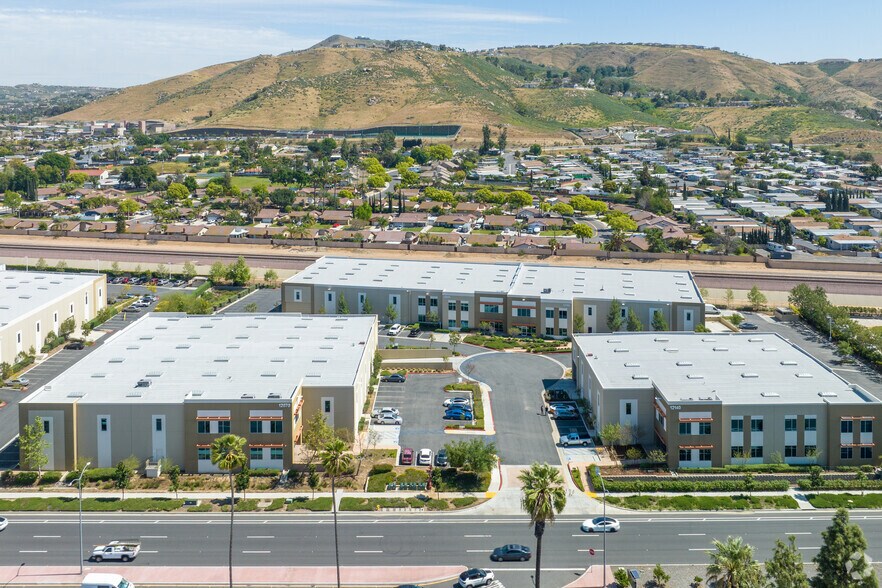 More Photos Of 12080 Magnolia Ave, Riverside Warehouse For Lease
