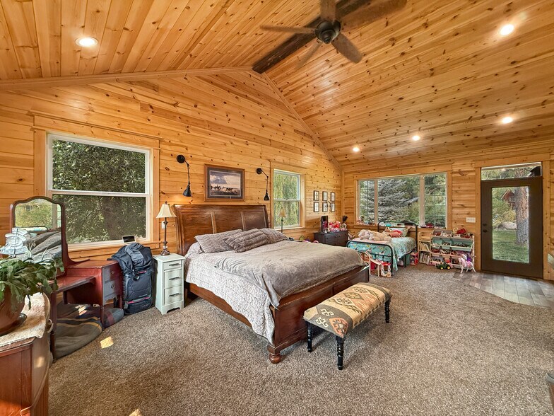 More Photos Of 37495 Boulder Flat Ln, Halfway Land For Sale