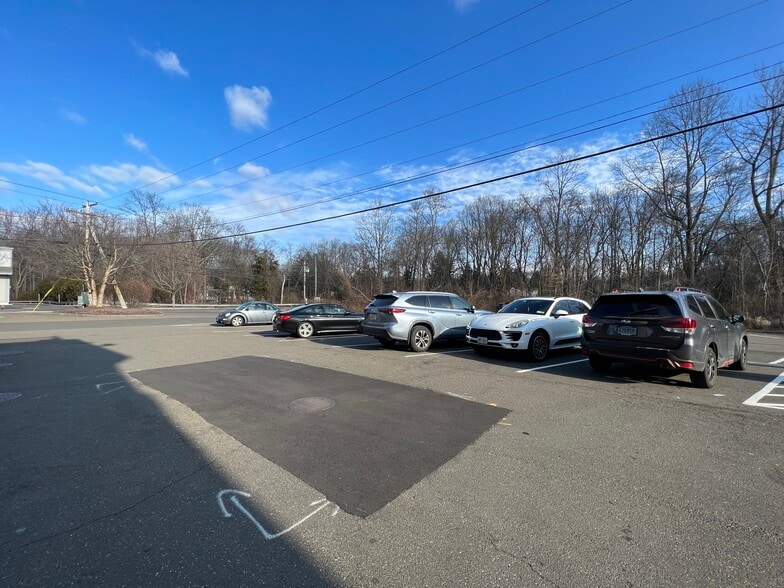 More Photos Of 500 Monroe Tpke, Monroe Unknown For Lease