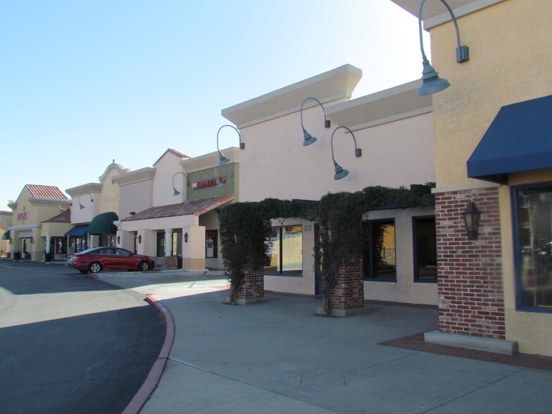 More Photos Of 2860-3090 Cochran St, Simi Valley Unknown For Lease