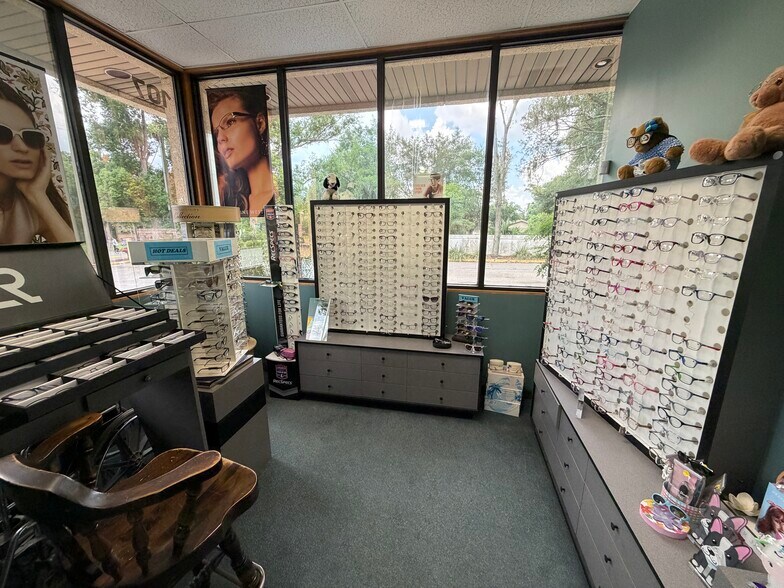 More Photos Of 107 Kingsway Rd, Brandon Medical For Sale