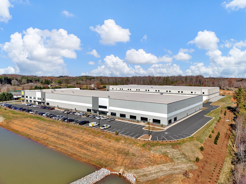 Primary Photo Of 772 Gallimore Dairy Rd, High Point Industrial For Lease