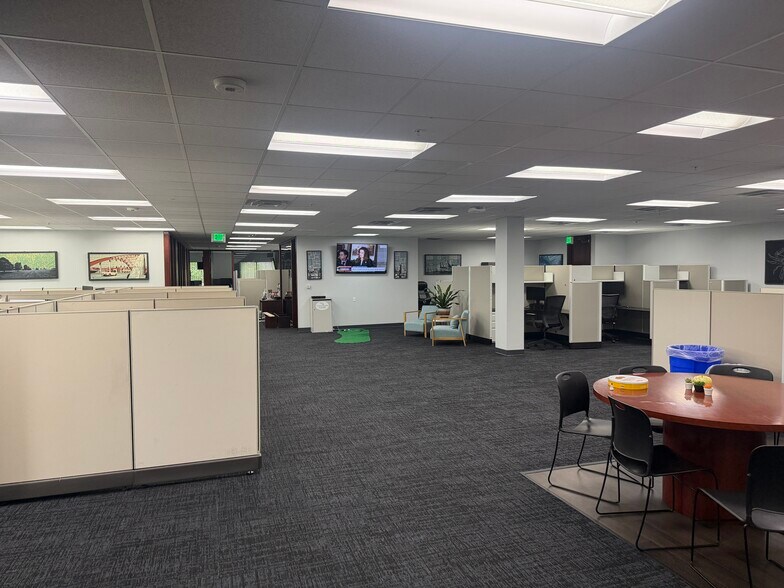 More Photos Of 501 Fairmount Ave, Towson Office For Lease