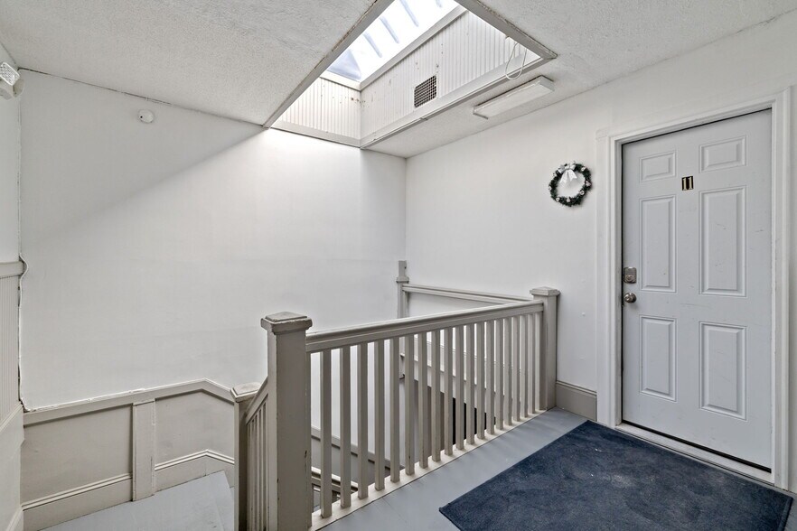 More Photos Of 524 Sunapee St, Newport Apartments For Sale