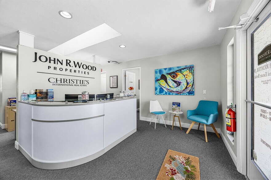 More Photos Of 2959 Oleander St, Saint James City Office For Sale