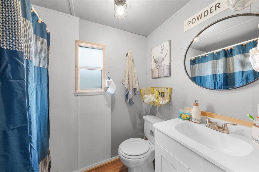 More Photos Of 4500 FM 515, Emory Light Manufacturing For Sale