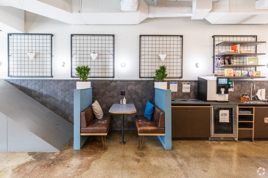 More Photos Of 109 S 5th St, Brooklyn Coworking Space