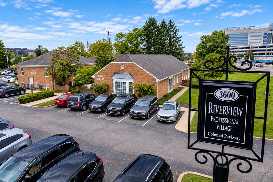 More Photos Of , Columbus Office For Sale