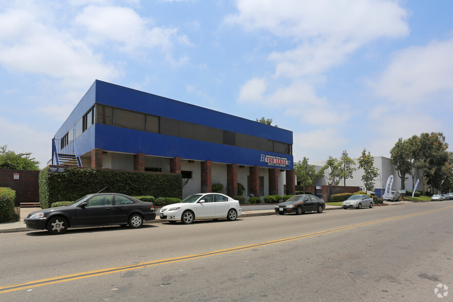 Primary Photo Of 410 W Grove Ave, Orange Distribution For Lease