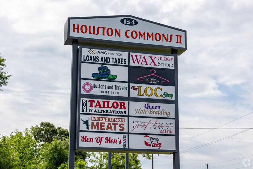 More Photos Of 154 Houston Lake Rd, Warner Robins Storefront For Sale