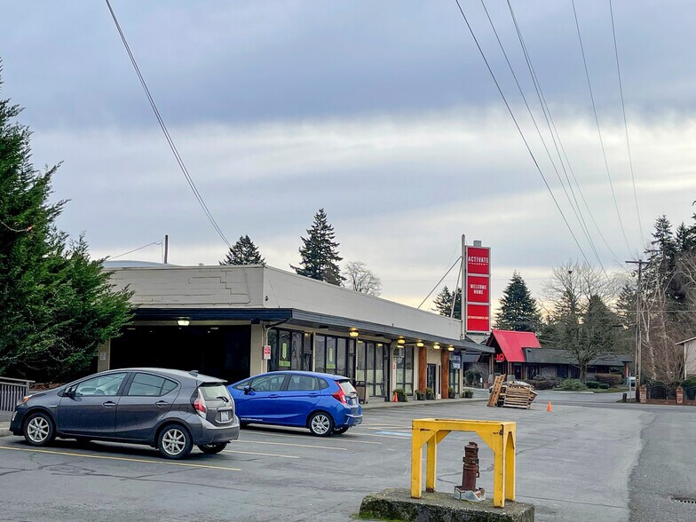 More Photos Of 3504-3536 NE 3rd Ave, Camas General Retail For Lease